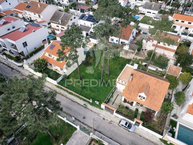 Terreno venda em Almada, Setúbal