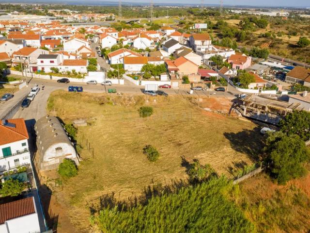 Terreno venda em Quinta da Serralheira, Setúbal