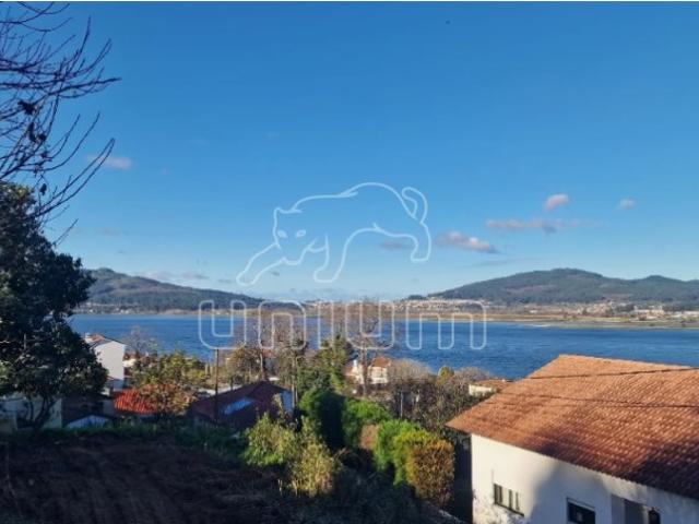 Terreno venda em Arga De Baixo, Viana Do Castelo