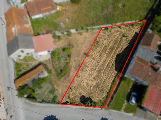 Terreno venda em Leiria