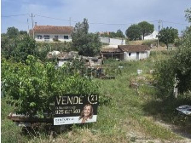 Terreno venda em Rio Maior, Santarém