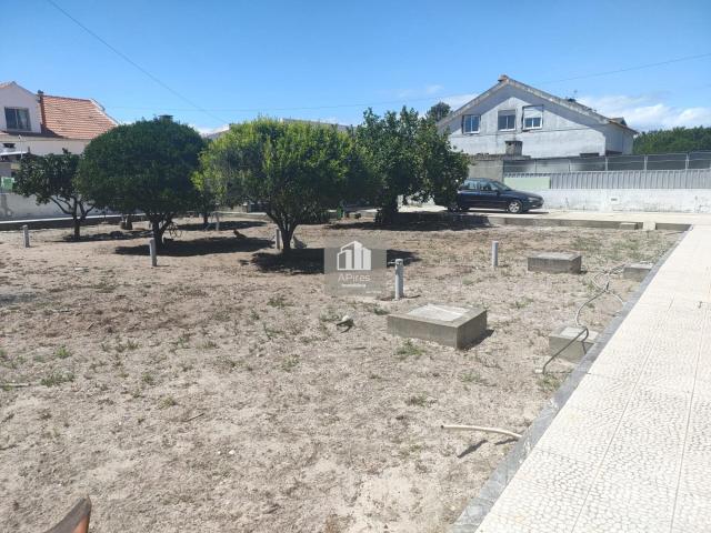 Terreno venda em Seixal, Fernão Ferro