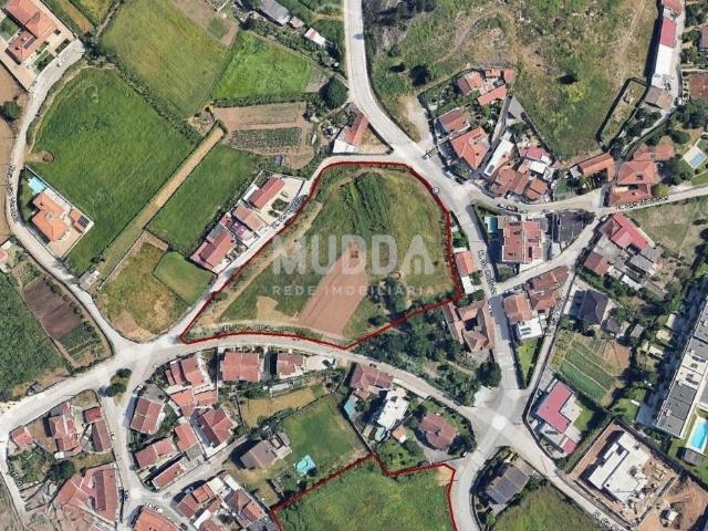 Terreno venda em Valongo, Porto