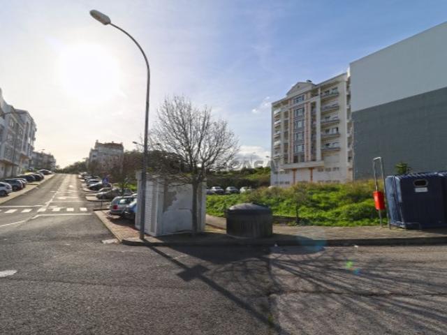 Terreno venda em Amadora, Lisboa