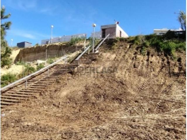 Terreno venda em Almada, Setúbal