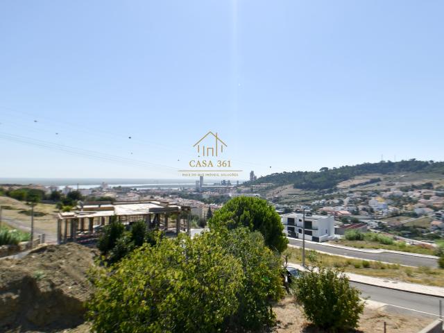 Terreno venda em A-dos-Loucos, Calhandriz