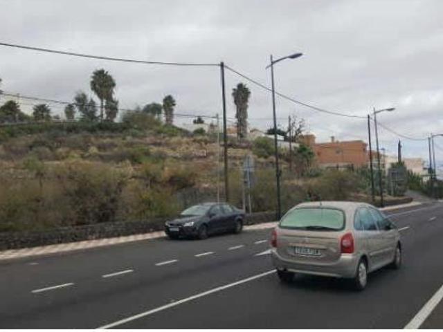 Local Comercial en venta en La Hidalga, Arafo