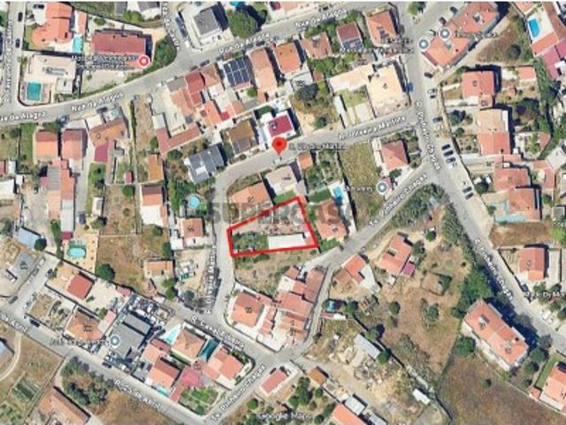 Terreno venda em Almada, Setúbal