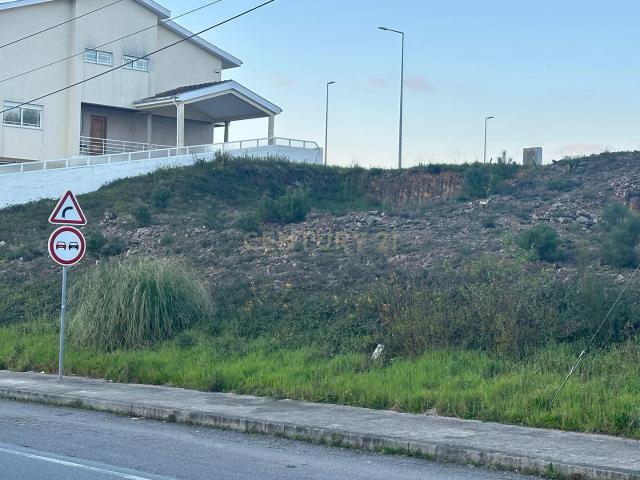 Terreno venda em Valongo, Porto