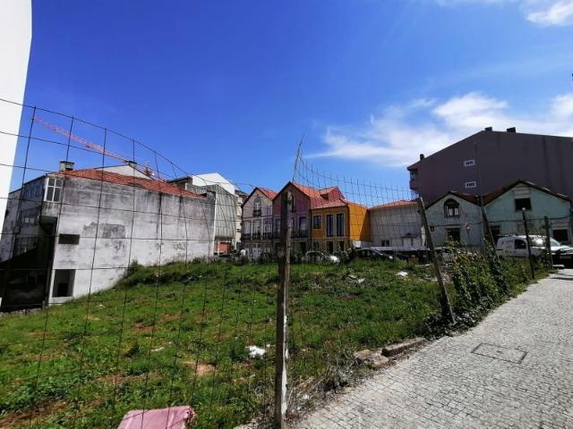 Terreno venda em Vila Nova De Gaia, Porto