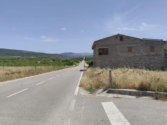Terreno en venta en La Serranía, Valencia