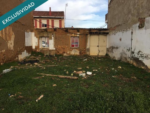 Terreno en venta en Carbajal de la Legua, Sariegos