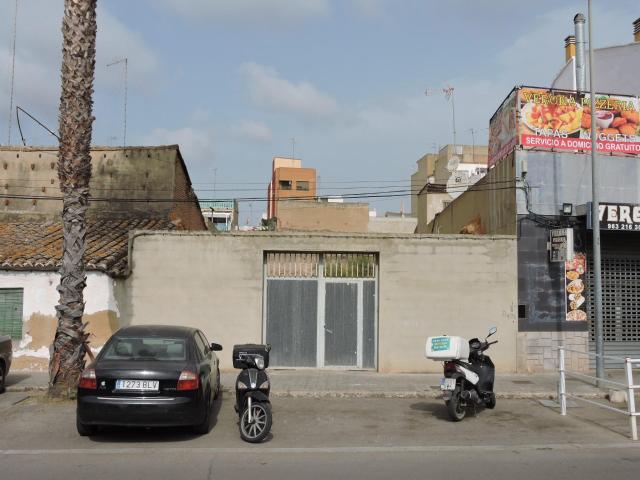 Terreno en venta en San Isidro de Benagéber, l'Horta Nord