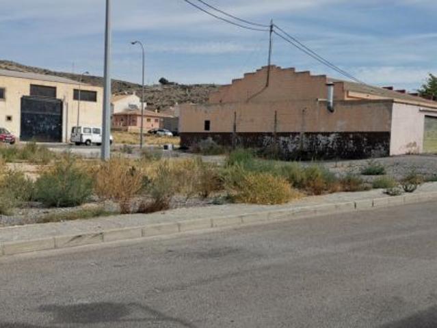 Local Comercial en venta en Barrio Las 300, el Vinalopó Mitjà / El Vinalopó Medio