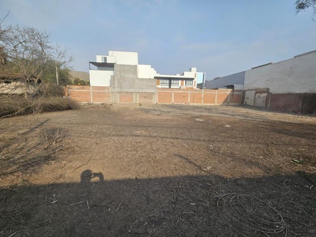Terreno venta en Santiago De Surco, Lima Metropolitana