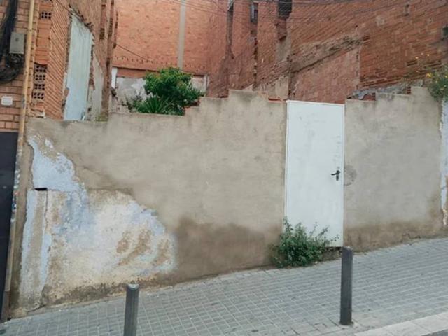 Terreno en venta en Fondo, Barcelonès