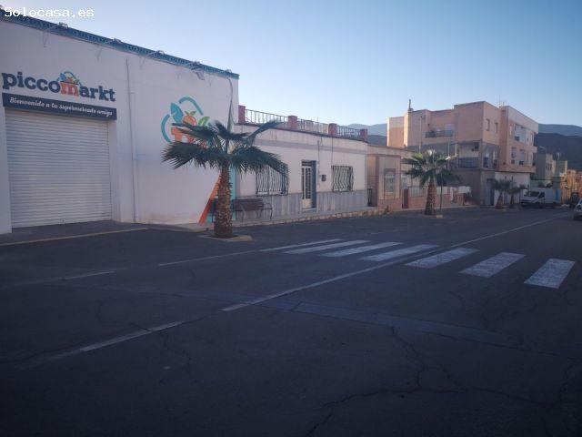 Local Comercial en venta en Tabernas, Andalucía