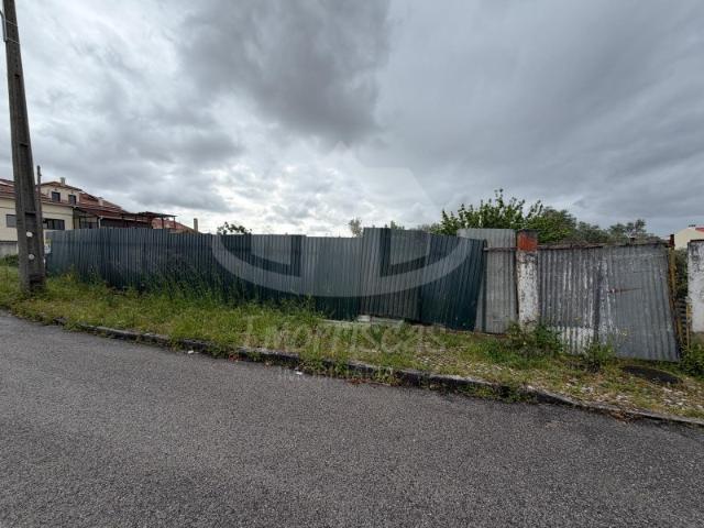 Terreno venda em Portela da Azóia, Santiago Dos Velhos