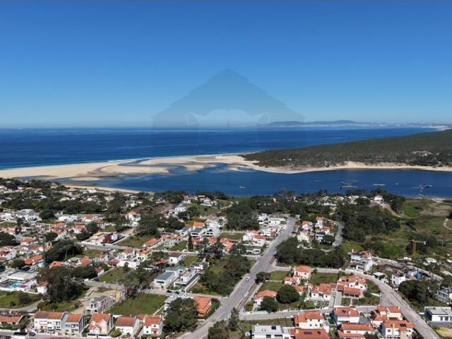 Terreno venda em Sesimbra (Castelo), Sesimbra