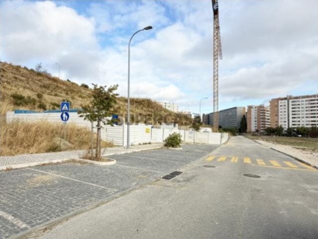Terreno venda em Lisboa
