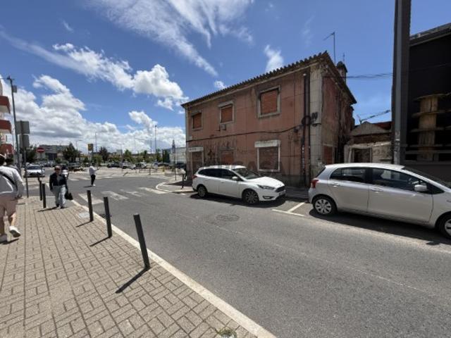 Terreno venda em Amadora, Lisboa