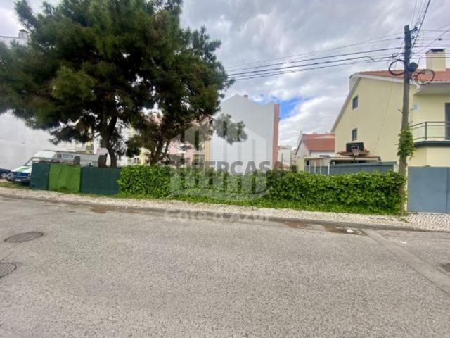 Terreno venda em Quinta do Conde, Sesimbra