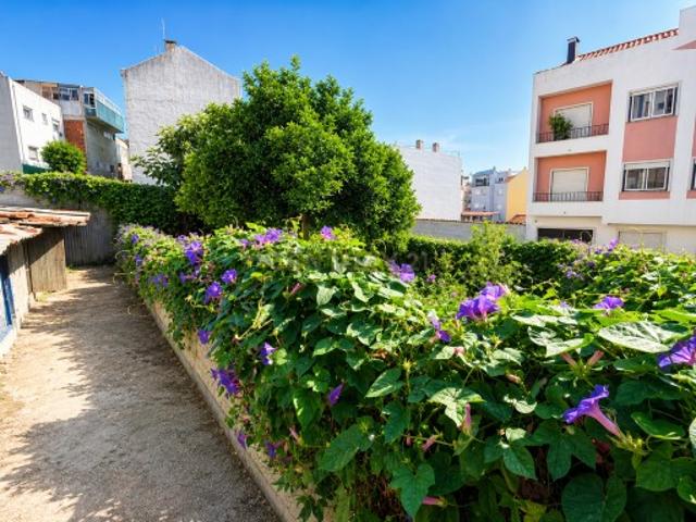 Terreno venda em Encosta do Sol, Amadora