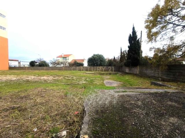 Terreno venda em Moinhos da Funcheira, Amadora