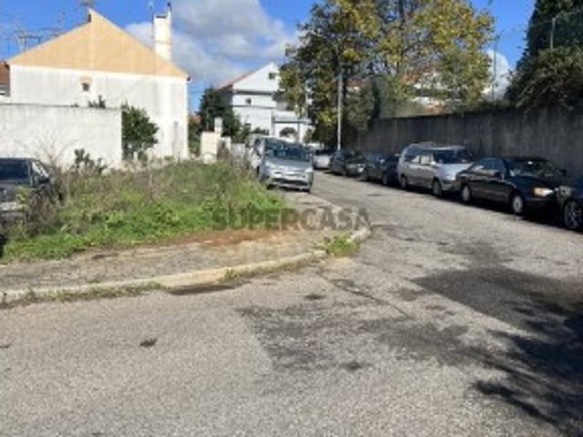 Terreno venda em Amadora, Urbanização Serra das Brancas