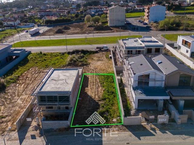 Terreno venda em Santa Maria Da Feira, Aveiro