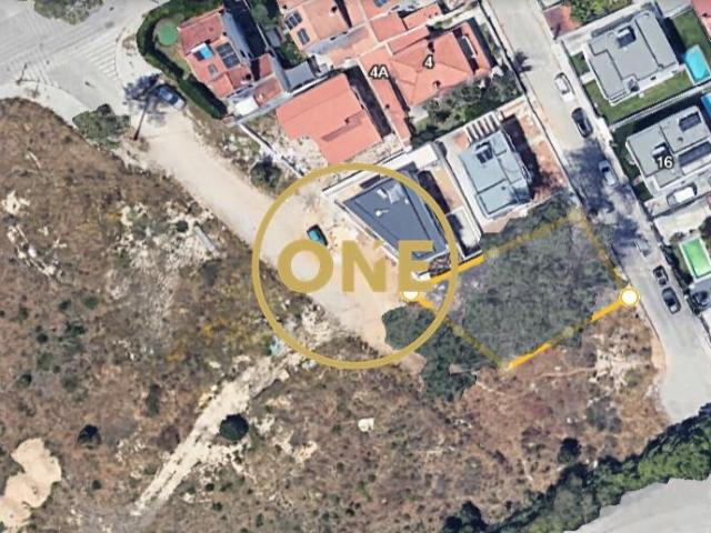 Terreno venda em Almada, Setúbal
