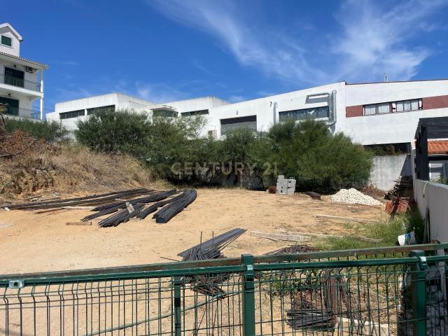 Terreno venda em Quinta do Chiado, Almada