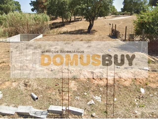 Terreno venda em Santo António Da Charneca, Setúbal