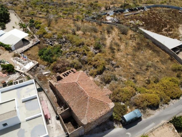 Terreno en venta en Vento, Arona