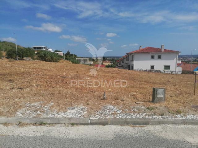 Terreno venda em Alenquer (Santo Estêvão e Triana), Alenquer