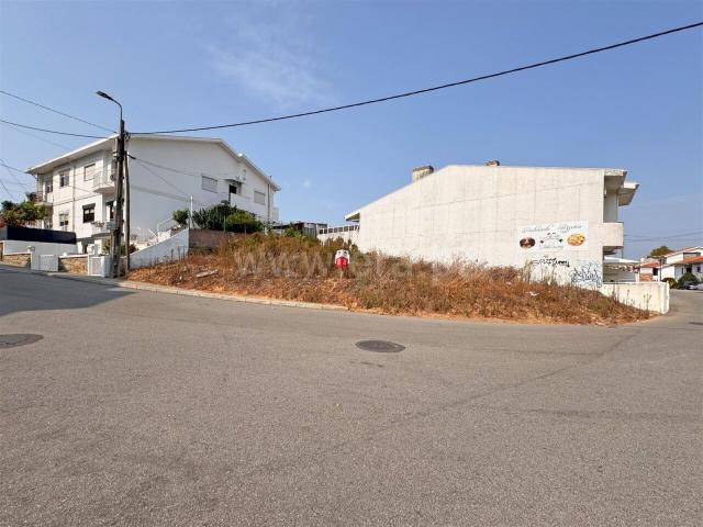 Terreno venda em Oliveira do Douro, Vila Nova De Gaia