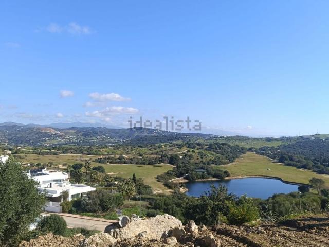 Terreno en venta en Valle Romano, Estepona
