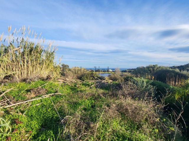 Terreno en venta en Valle Romano, Estepona