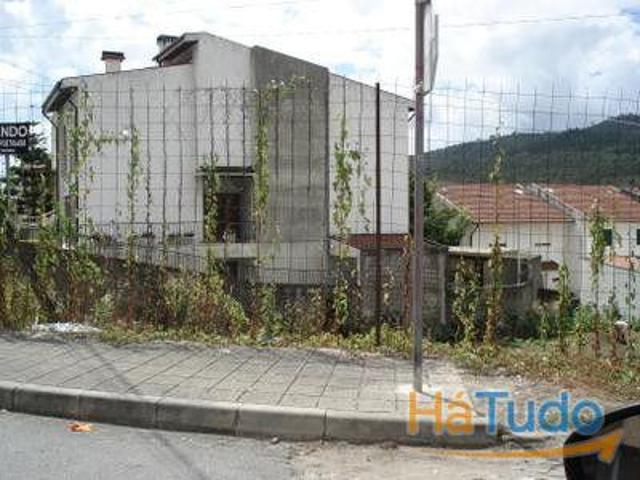 Terreno venda em Valongo, Porto