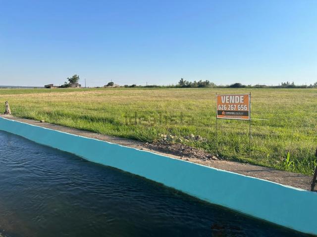 Terreno en venta en Vegaviana, Cáceres