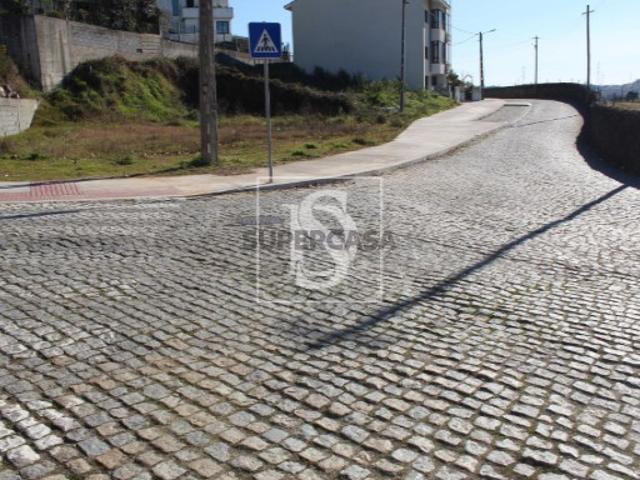 Terreno venda em Valongo, Porto