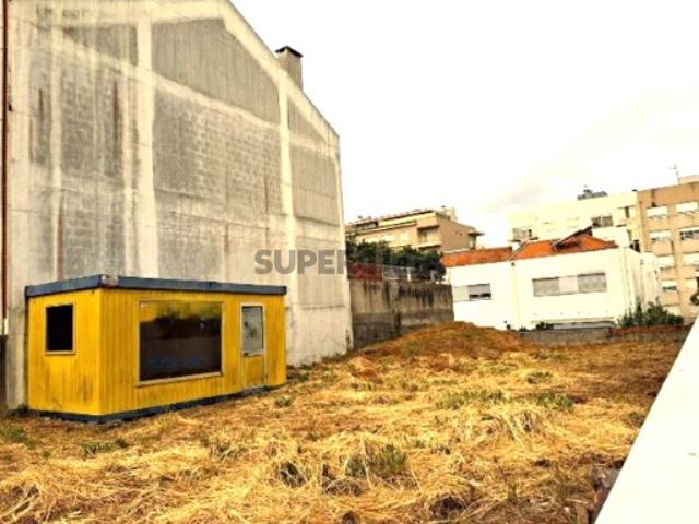 Terreno venda em Porto