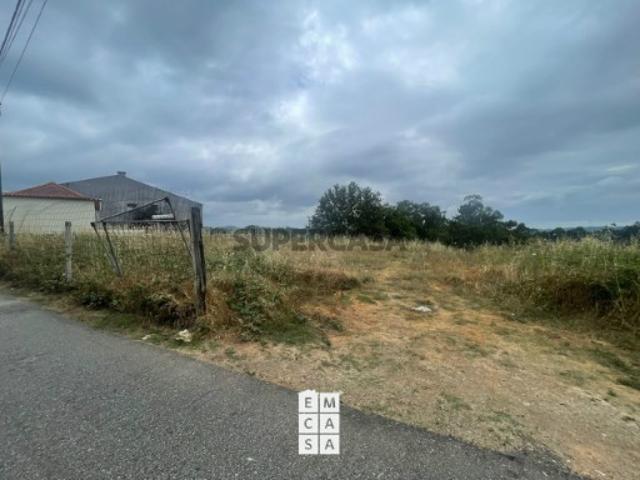 Terreno venda em Oliveira De Azeméis, Aveiro