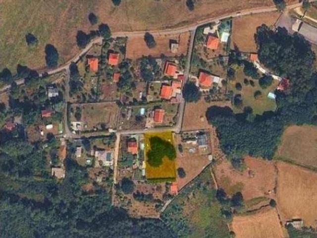 Terreno en venta en Abegondo