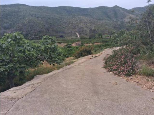 Terreno en venta en Ador, València / Valencia