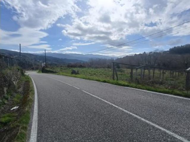 Terreno en venta en As Neves