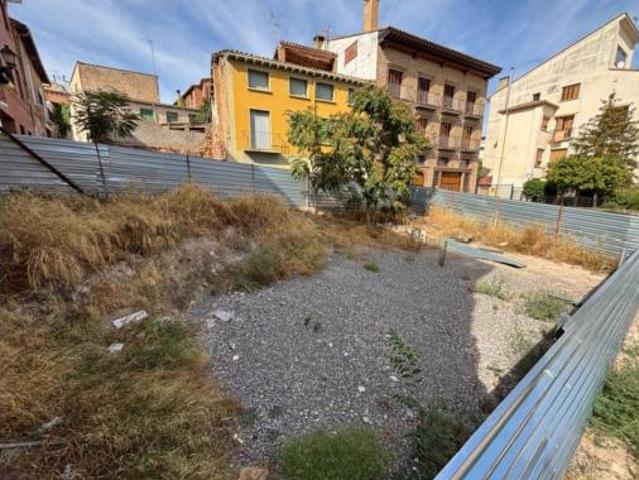 Terreno en venta en Barbastro, Huesca