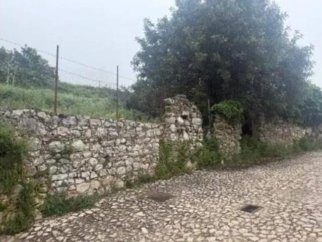 Terreno en venta en Barrio Nazarí, Benaocaz