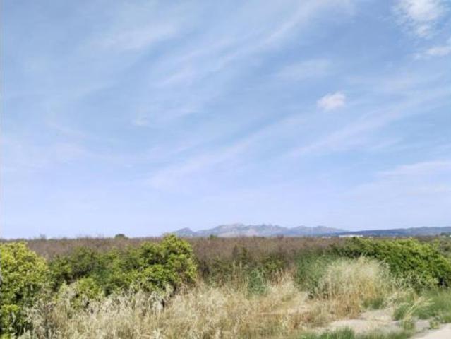 Terreno en venta en Benimuslem, València / Valencia