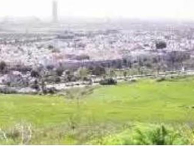 Terreno en venta en Camas, Sevilla